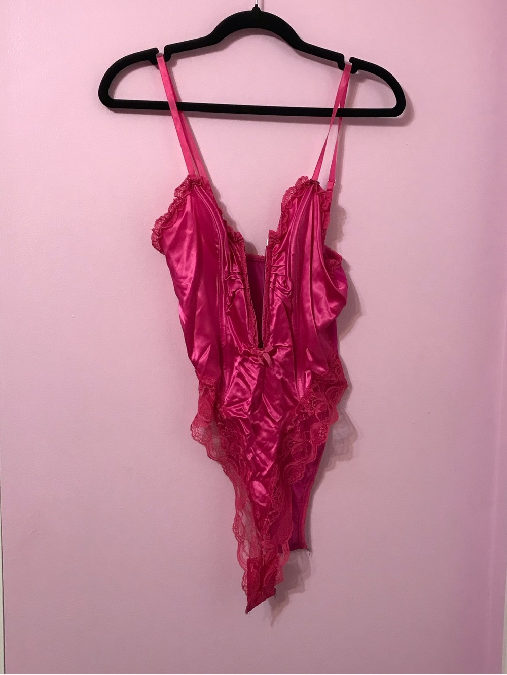 E Bole vintage Pink 80s lace Deep V & High Thigh bodysuit lingerie size large